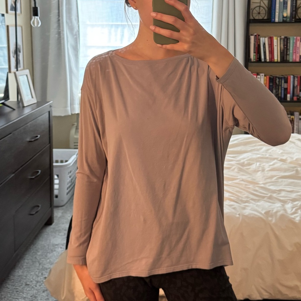 Lululemon | Women's Long Sleeve Top - Gray/Purple